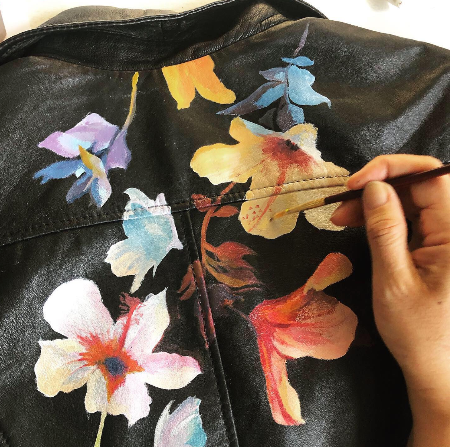 Laat jouw motorjas of pak customizen.