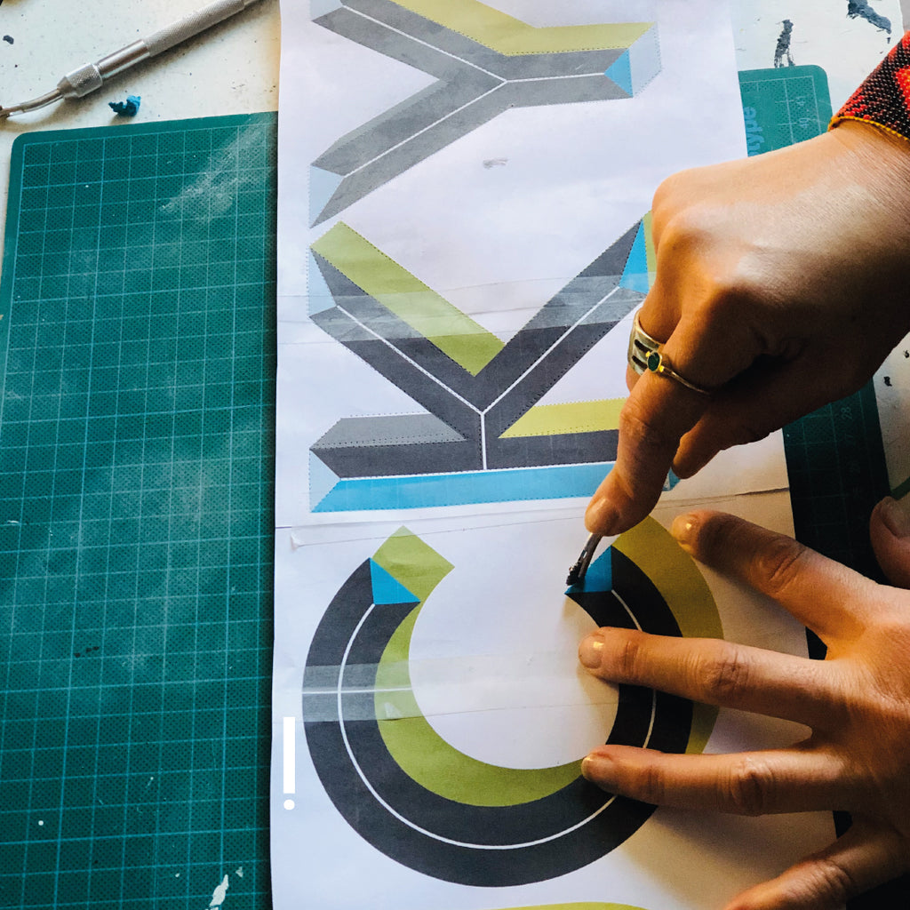 LUCKY LETTERING - Dutch on Wheels