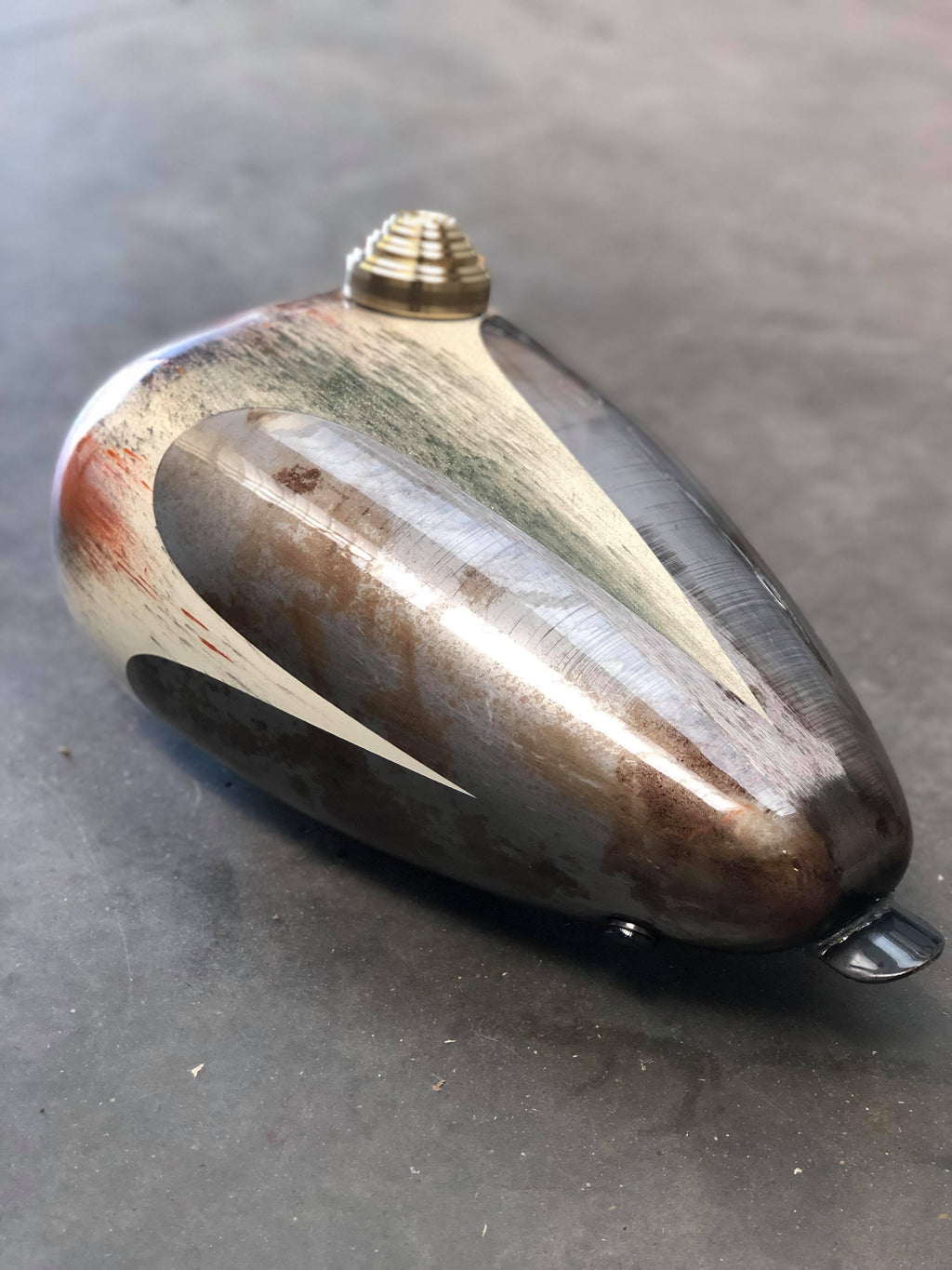 Chopper Gastank “STEROïDE” - Dutch on Wheels, custompaint, pinstriping, motorcycle art 